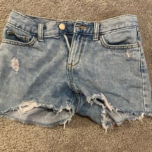 Cute old navy denim jean shorts!! 💙❤️